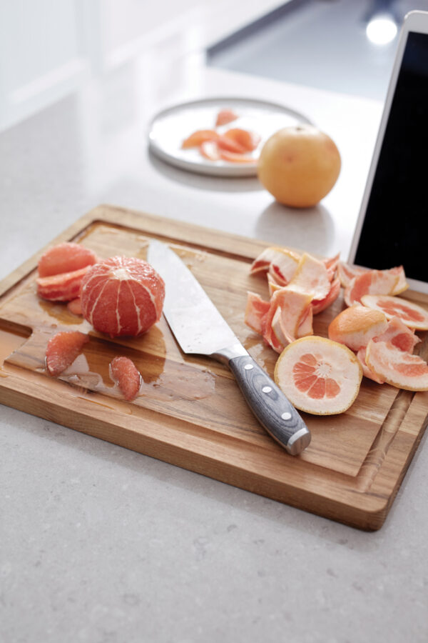 VINGA Buscot Utility Cutting Board - Image 6