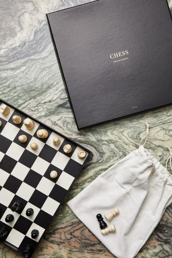 VINGA Chess coffee table game - Image 5