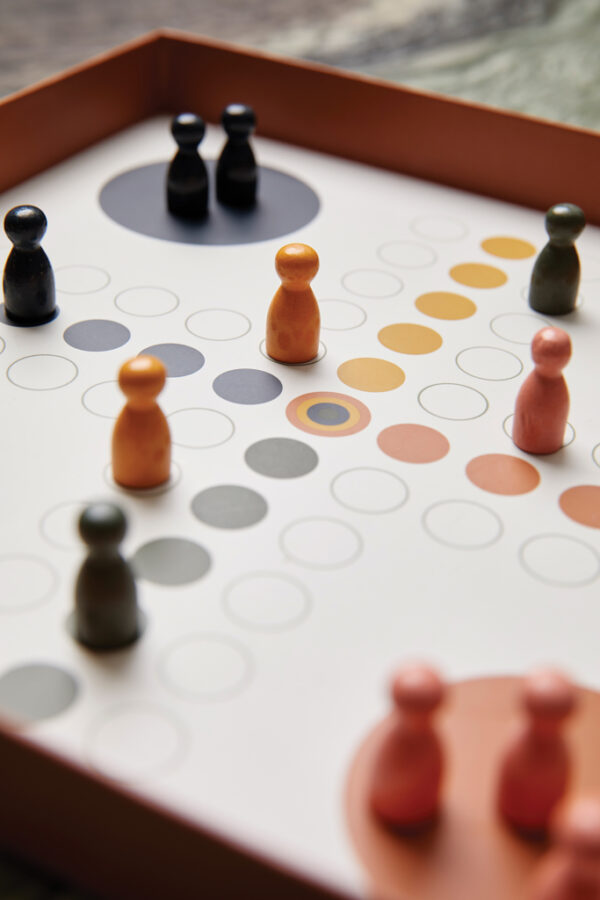 VINGA Ludo coffee table game - Image 8