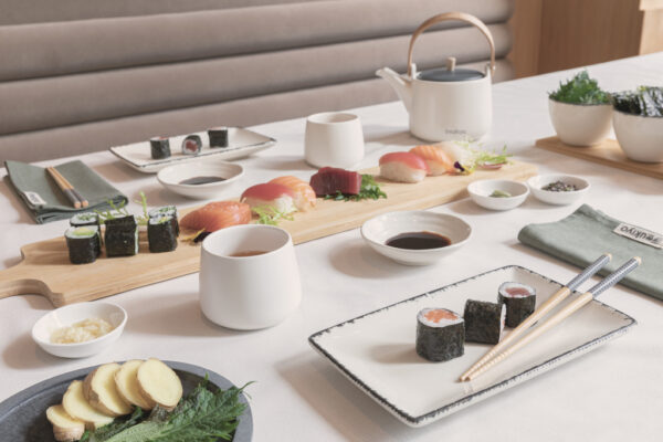 Ukiyo 8 pcs sushi dinner set - Image 6