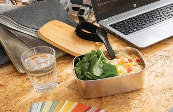 Stainless steel lunchbox with bamboo lid and spork - Image 9