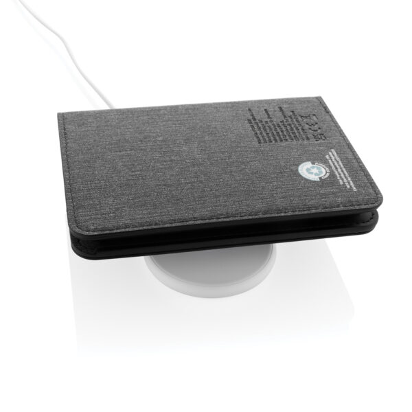 Trackmate RCS rpolyester passport holder worldwide locating - Image 4