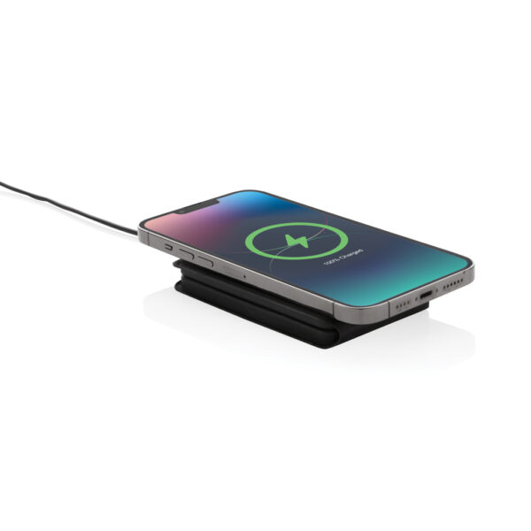 Swiss Peak RCS rPU 15W  3-in-1 magnetic wireless charger - Image 5