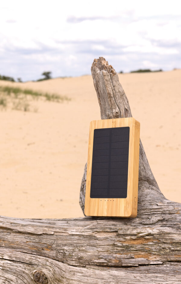 Sunwick 10.000 mAh Bamboo solar powerbank - Image 8