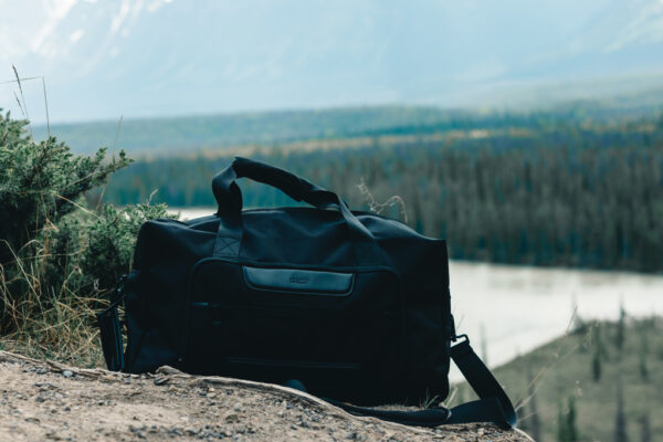 Swiss Peak AWARE™ RPET Voyager weekend bag - Image 17