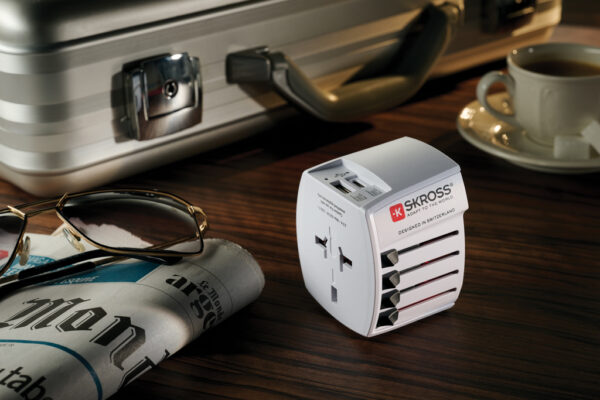 SKROSS World Travel Adapter MUV 2-pole with USB A and C - Image 8