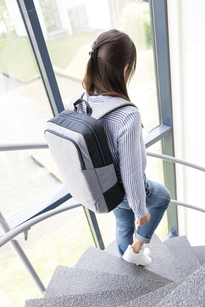 Arata 15” laptop backpack - Image 13
